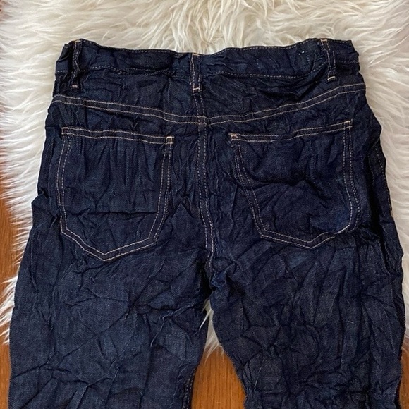 Zara Mid-Waist Wrinkle Effect Jeans - Picture 7 of 12